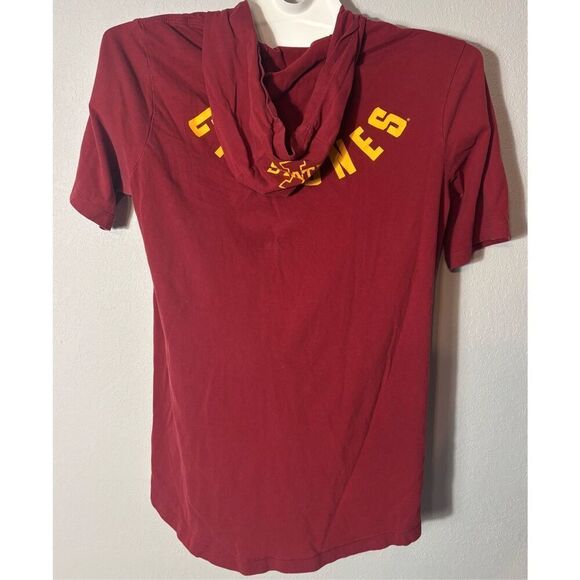 Nike Iowa Cyclones Hooded Shirt Men's Medium M Red The Nike Tee - Picture 3 of 9